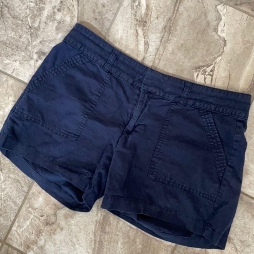 Banana Republic shorts size 6 navy shorts